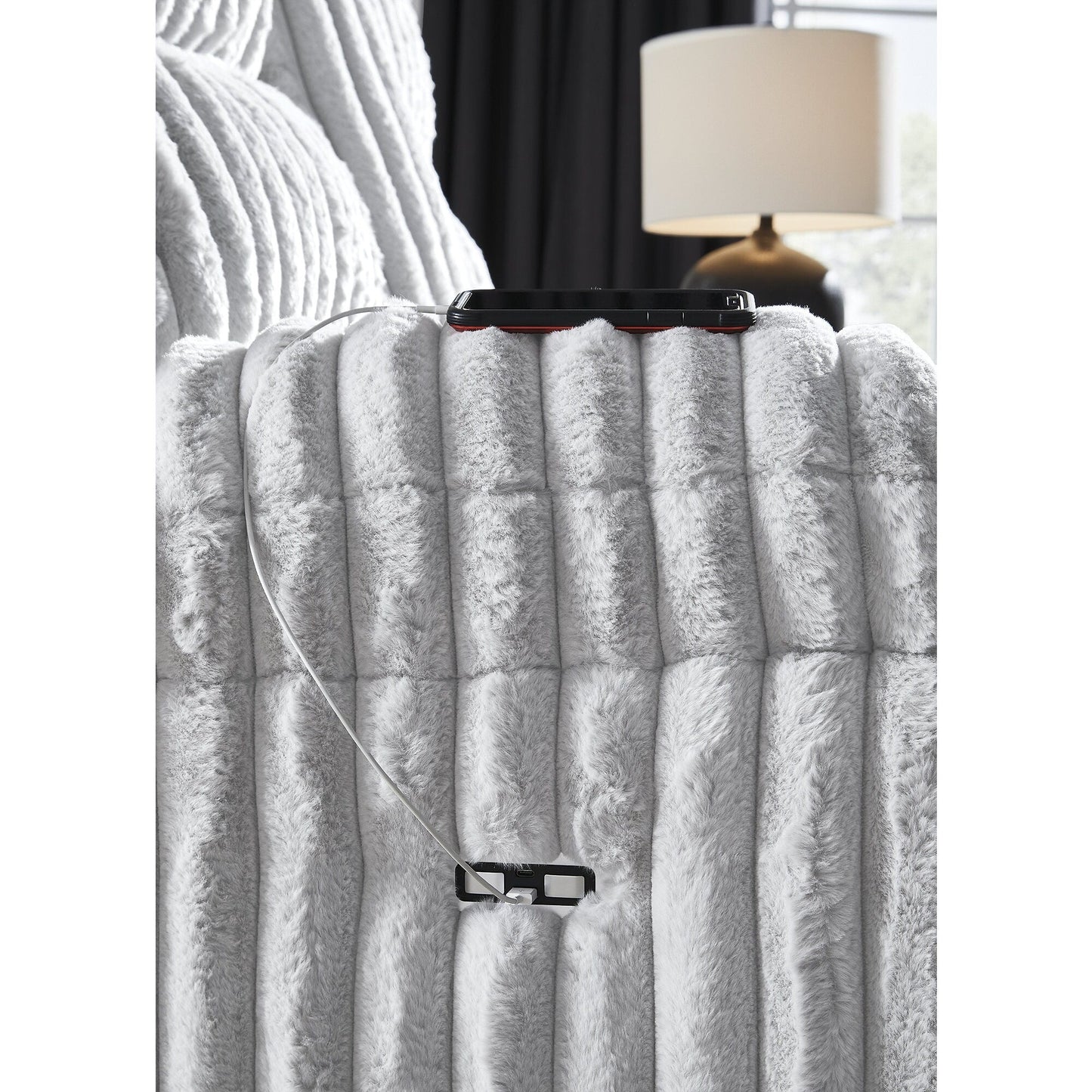 Canapé inclinable électrique blanc Signature Design by Ashley Technique avec table rabattable - 90 L x 42 P x 46 H