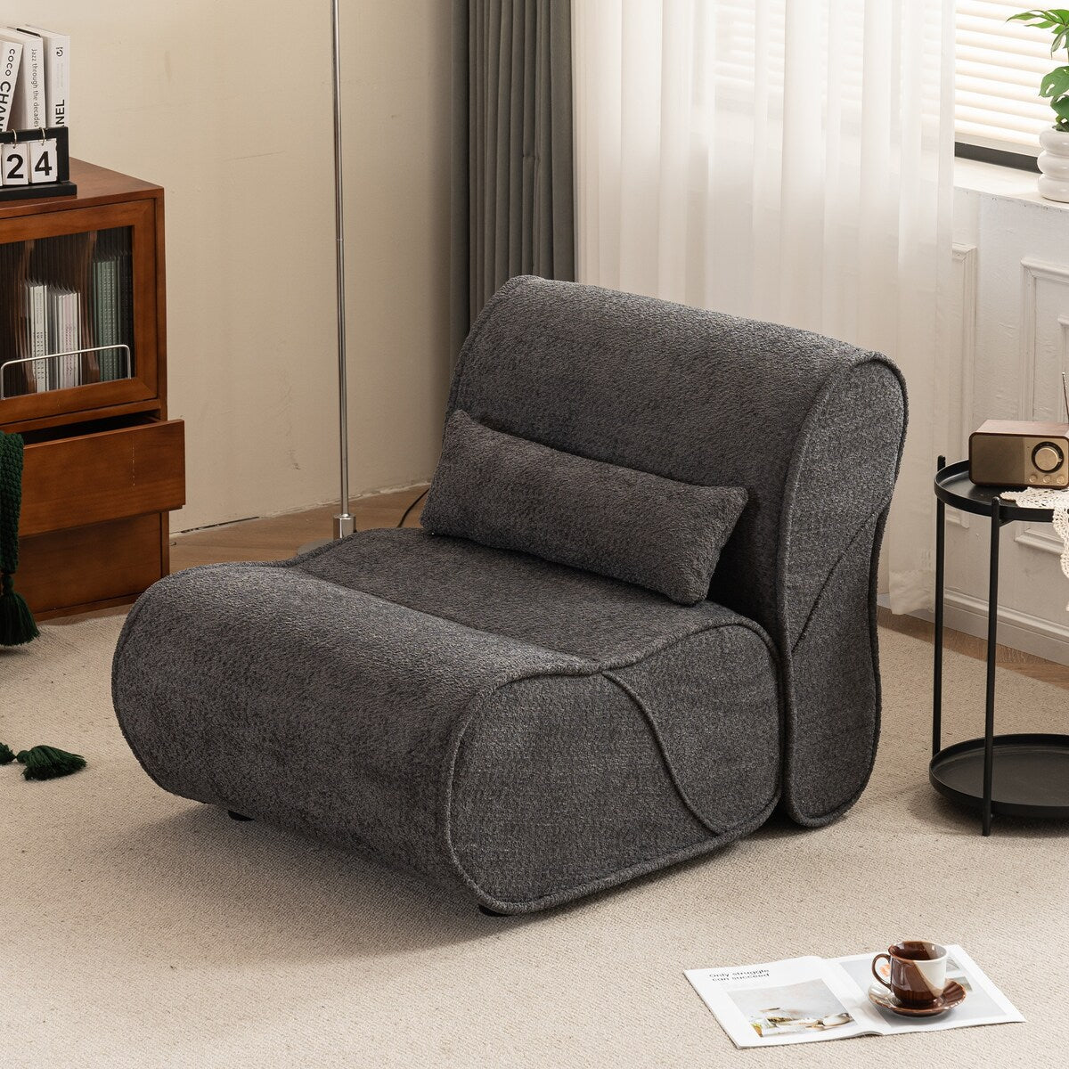 Fauteuil inclinable en velours moelleux, confortable et rembourré, idéal pour le salon, la chambre ou le bureau.