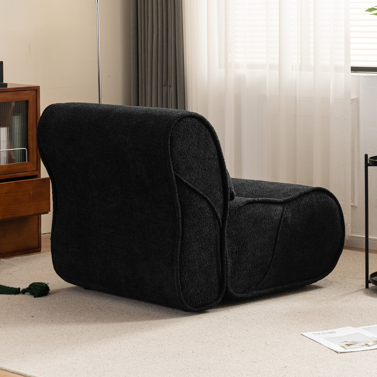 Fauteuil inclinable en velours moelleux, confortable et rembourré, idéal pour le salon, la chambre ou le bureau.