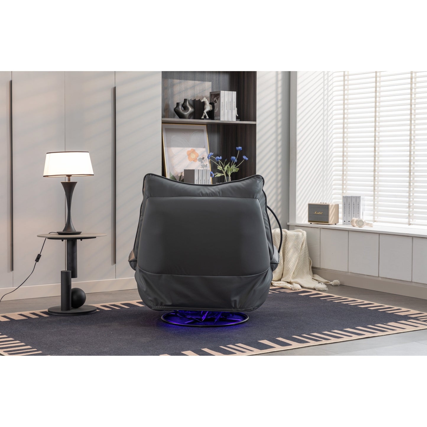 Fauteuil inclinable pivotant et électrique avec haut-parleurs Bluetooth, support de téléphone, ports de chargement USB et Type-C, rangement dissimulé des accoudoirs