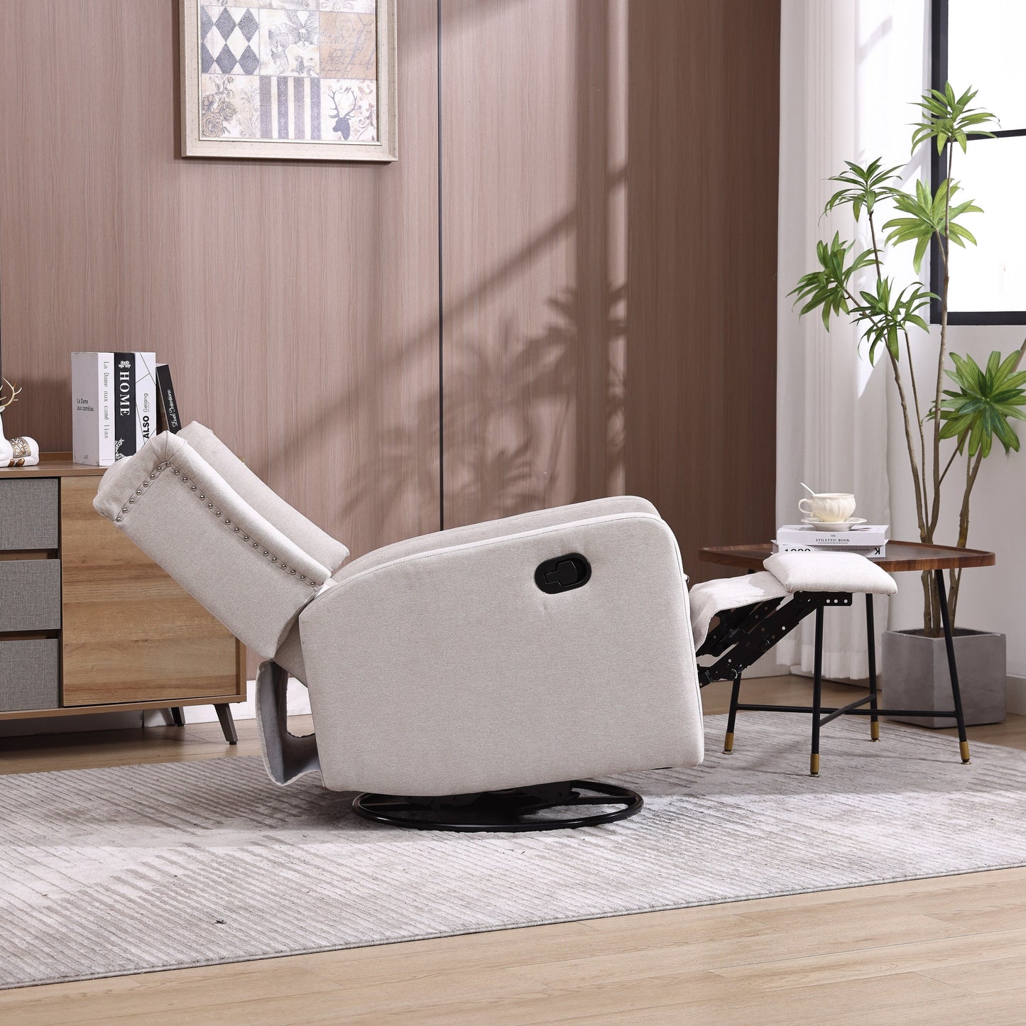 Fauteuil inclinable pivotant avec repose-pieds, mouvement coulissant et design ergonomique