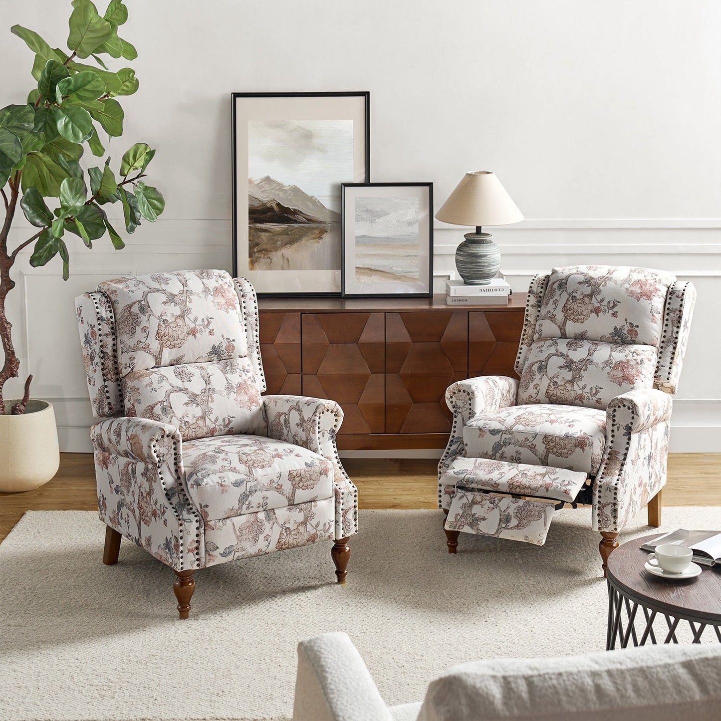 Fauteuil inclinable manuel Terri Classic avec accoudoirs coupés et clous pour salon, lot de 2 par HULALA HOME