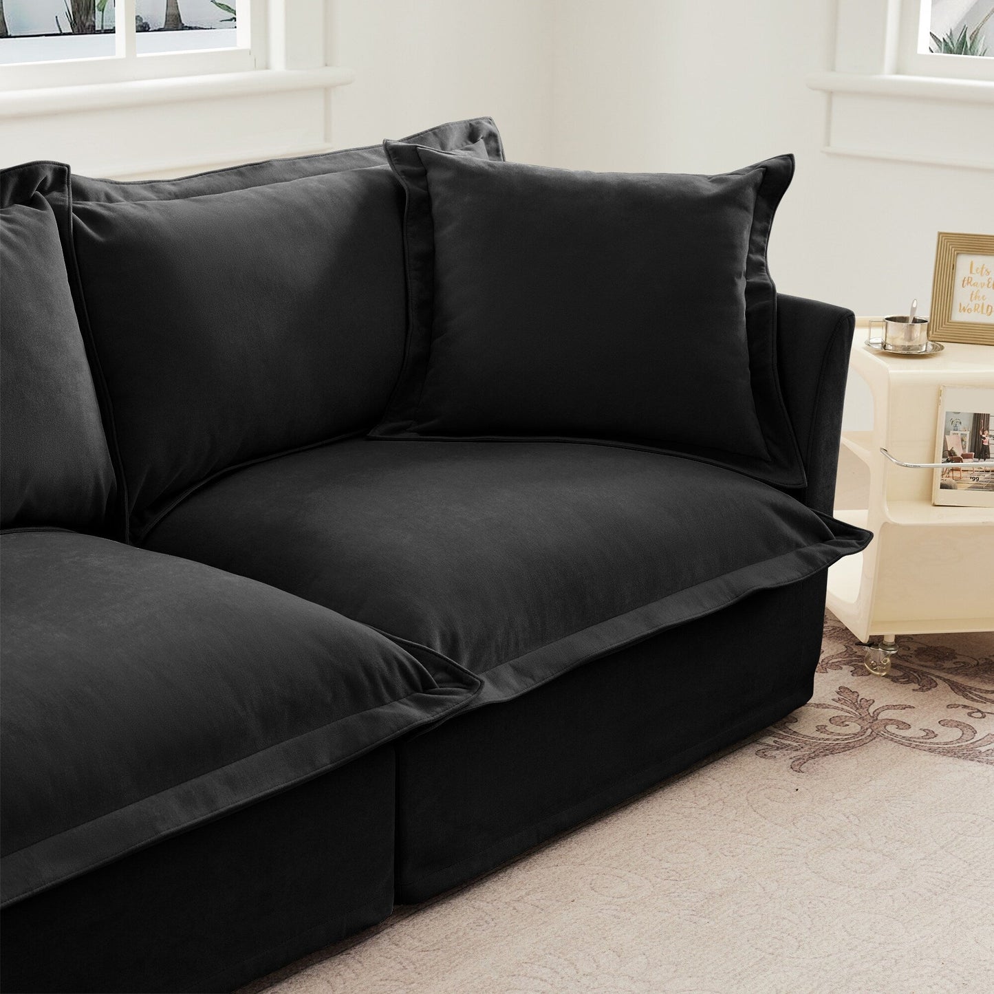 Fauteuil rembourré avec pouf, fauteuil à assise profonde et pouf large pour salon