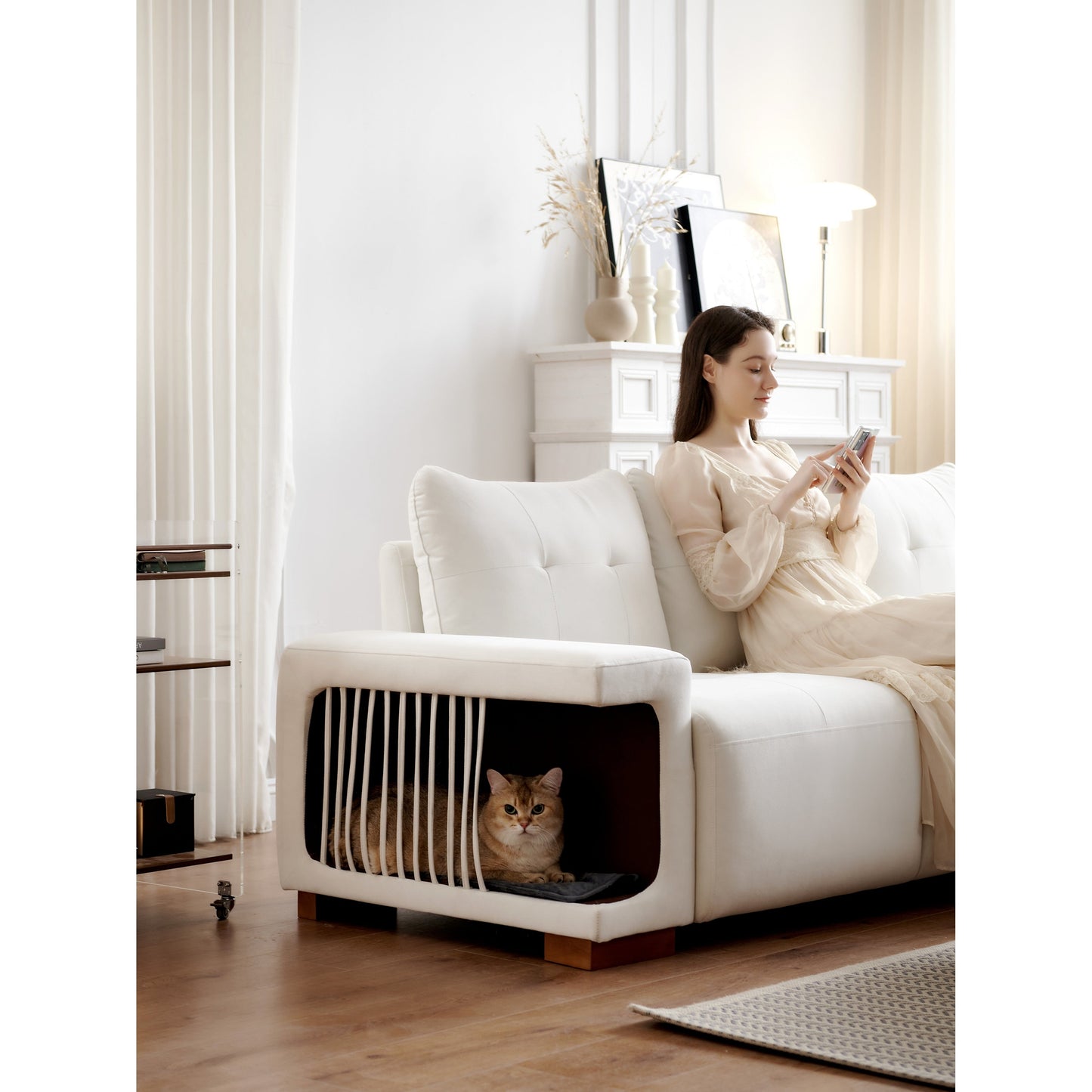 Canapé 3 places en velours avec tissu anti-griffures de chat