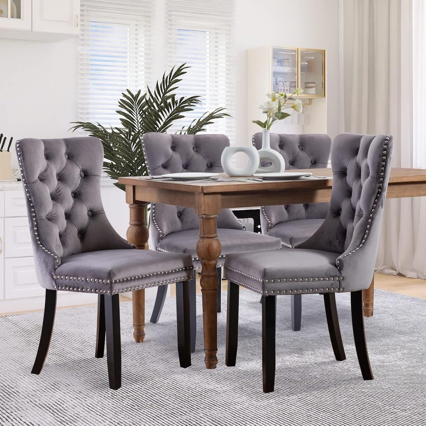 Lot de 2 chaises de salle à manger en velours, capitonnées, avec dossier clouté et garniture à anneau – 64 x 50 x 95 cm